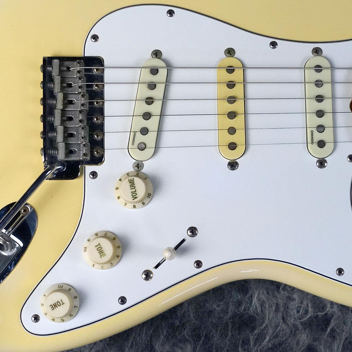 ST72-140YM Custom Edition Fender Japan エレクトリックギター