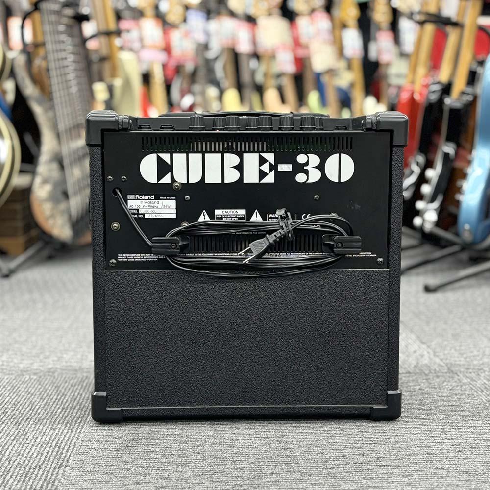 ROLAND CUBE-30 BASS 10インチ ベースコンボアンプ Amazon | ギター・アンプリファイアー CUBE-30X | ベースコンボアンプ