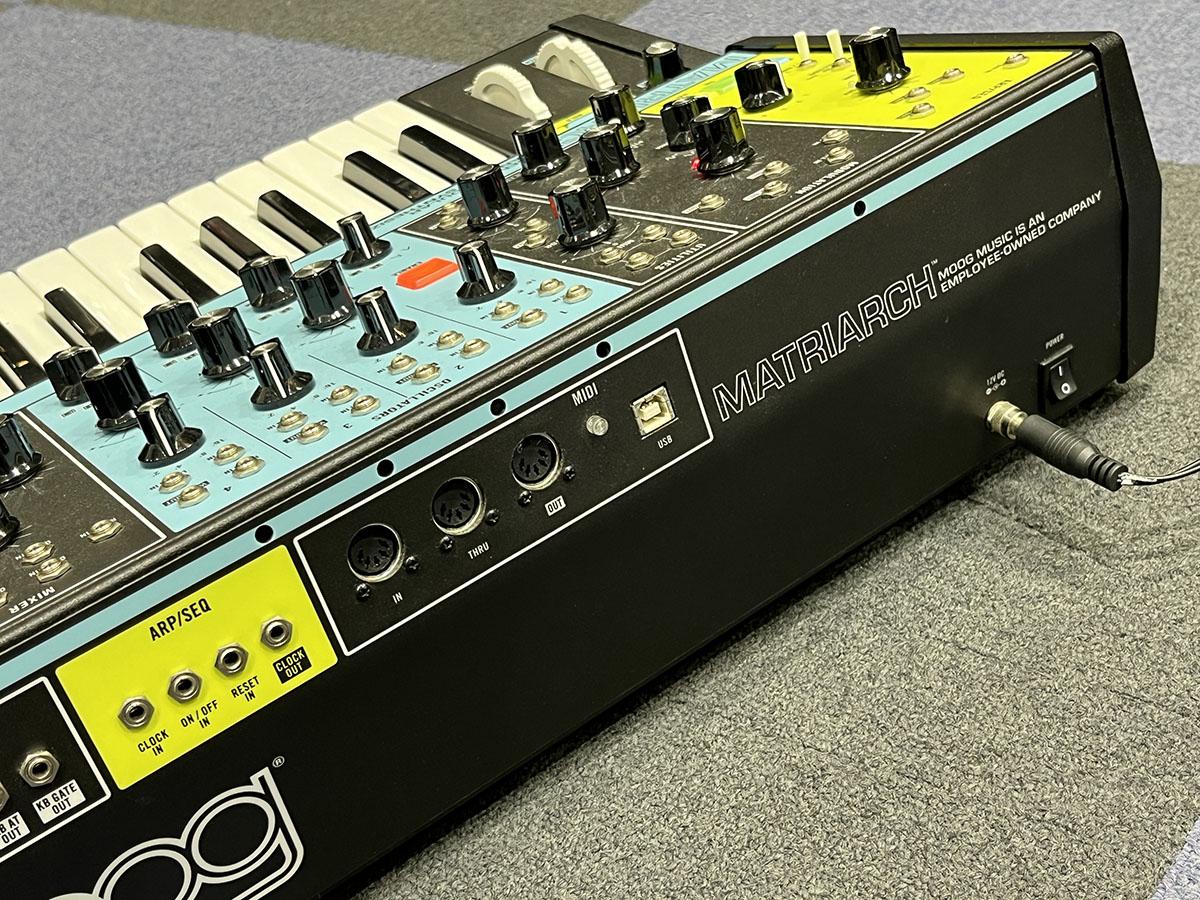 Moog Matriarch アナログシンセサイザー moog Matriarch アナログシンセサイザー(4音パラフォニックのセミ