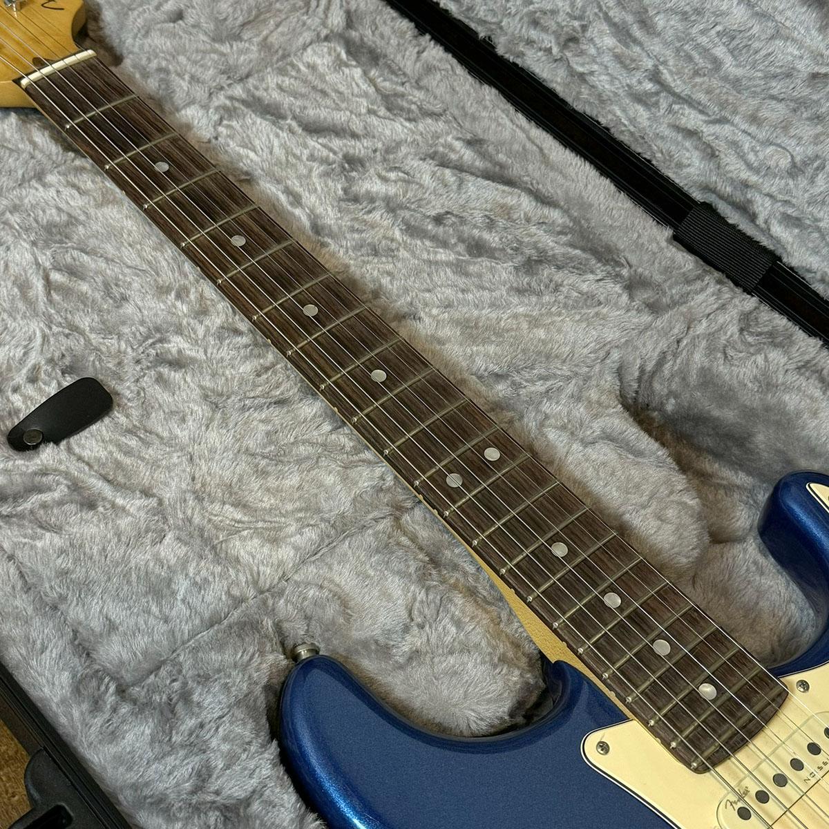American Ultra Stratocaster HSS Cobra Blue 2020 Fender USA