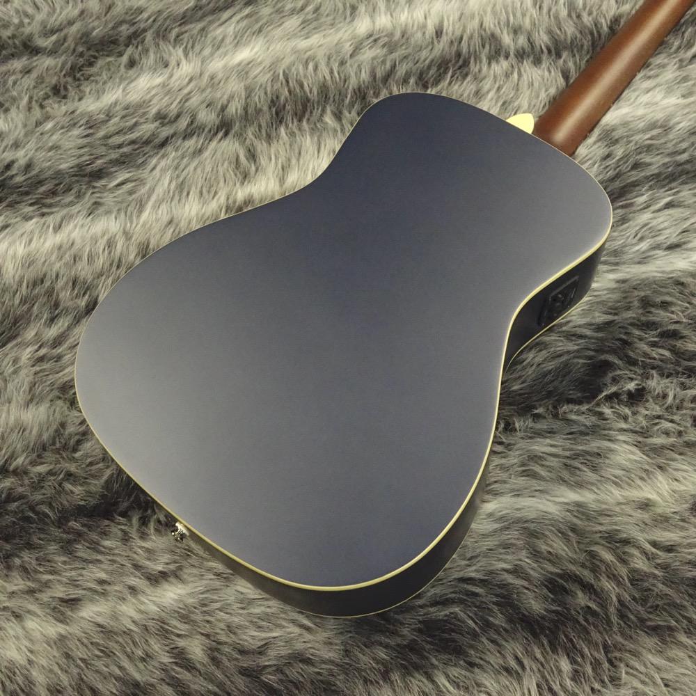 Malibu Player Midnight Satin【在庫入れ替え特価！】 Fender 
