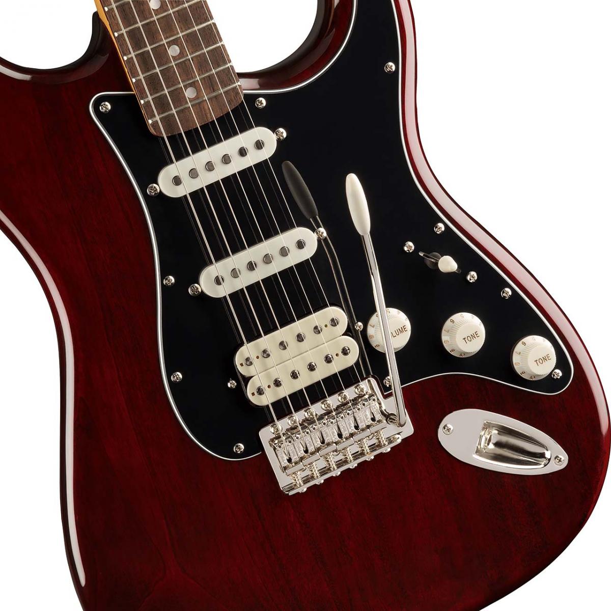 Classic Vibe '70s Stratocaster HSS LRL Walnut Squier