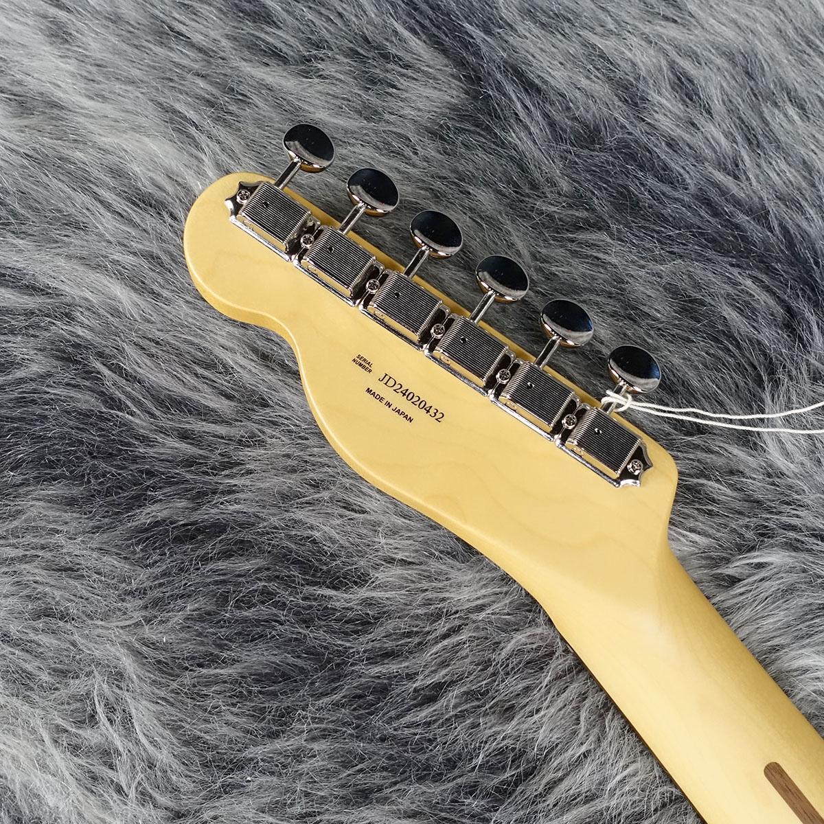 Made in Japan Hybrid II Telecaster Arctic White Fender