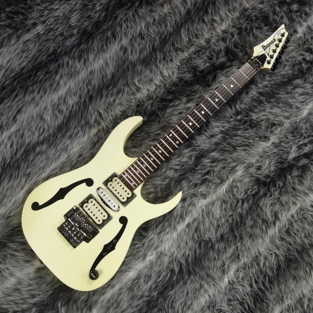 PGM30 White Ibanez エレクトリックギター ストラトキャスタータイプ