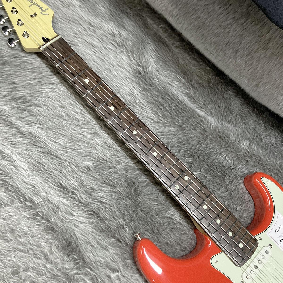 Made in Japan Hybrid II Stratocaster RW Modena Red Fender