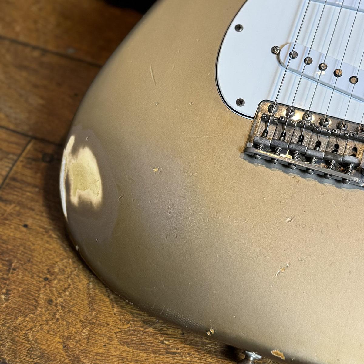 1960 Relic Stratocaster Shoreline Gold 1996 ”Vince Cunetto Era
