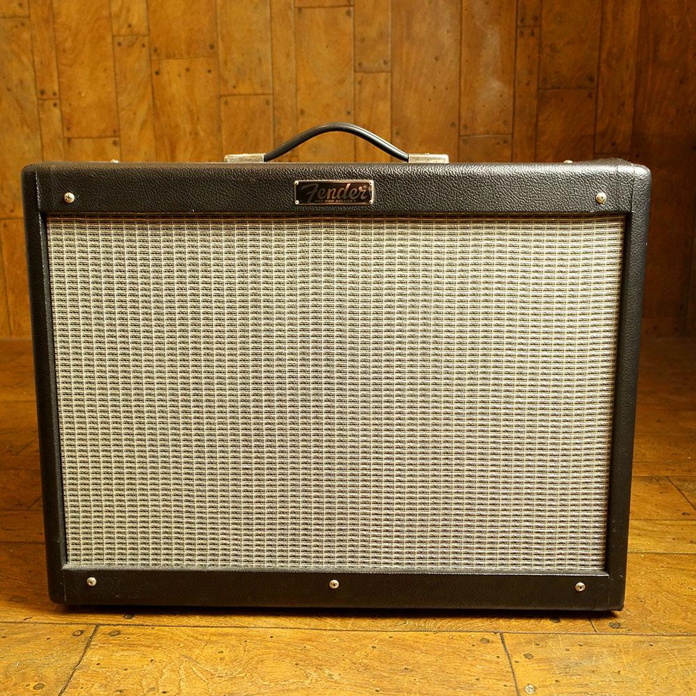 Hot Rod Deluxe III Fender USA ギター用アンプ/アンプシミュレーター