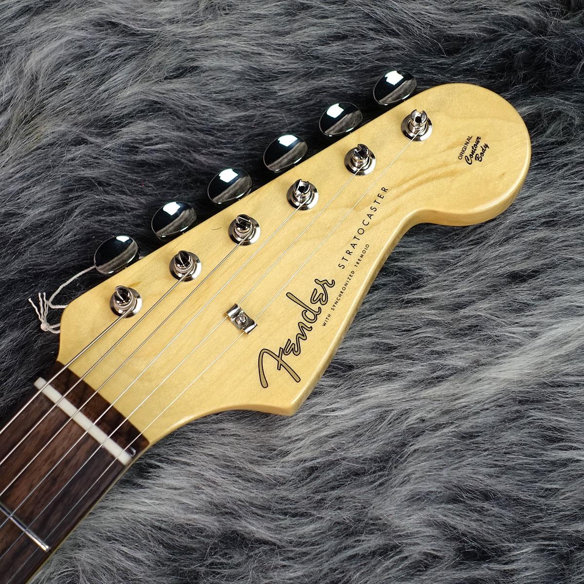 Made in Japan Traditional 60s Stratocaster Shell Pink Fender