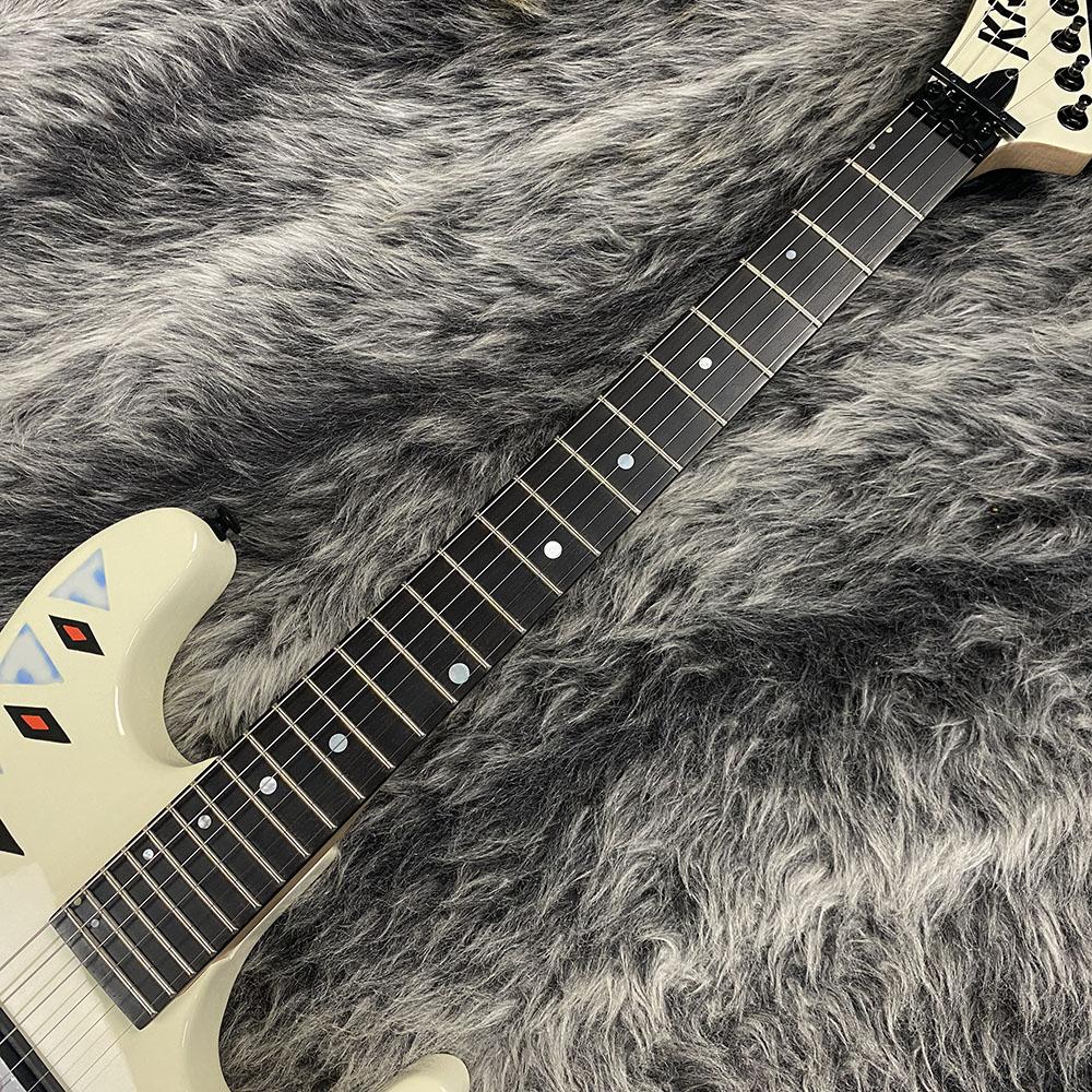 NightSwan Vintage White with Aztec Graphic KRAMER エレクトリック