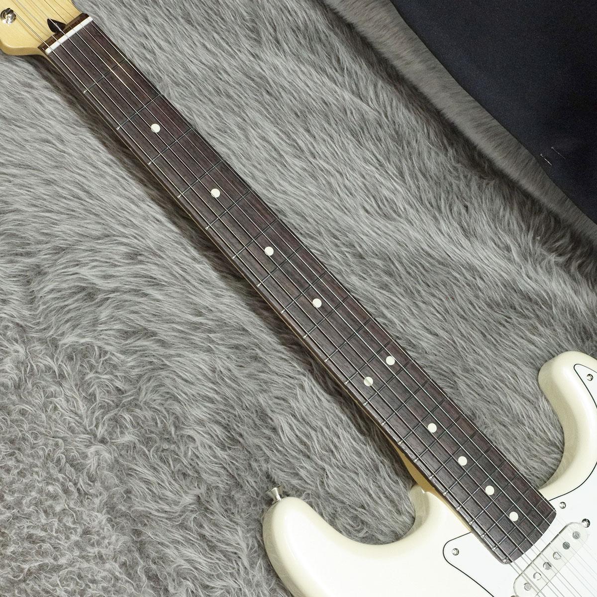 2024 Collection Made in Japan Hybrid II Stratocaster HSS RW