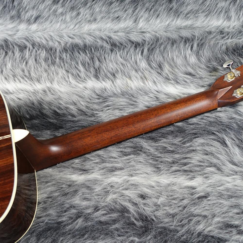 D-28 Standard【チョイ傷特価】 Martin アコースティックギター