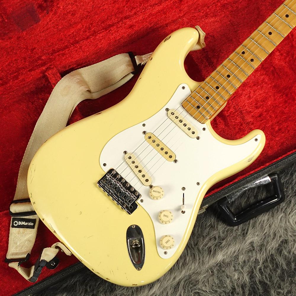 ST72-95DM Fender Japan エレクトリックギター ストラトキャスター