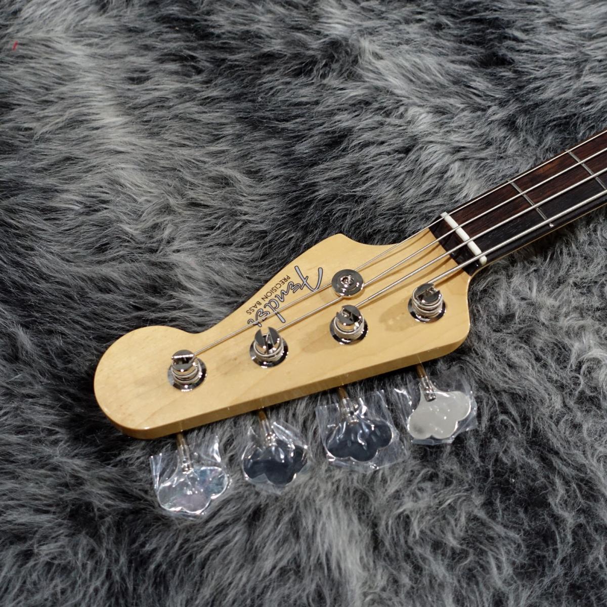 Made in Japan Heritage 60s Precision Bass 3-Color Sunburst Fender