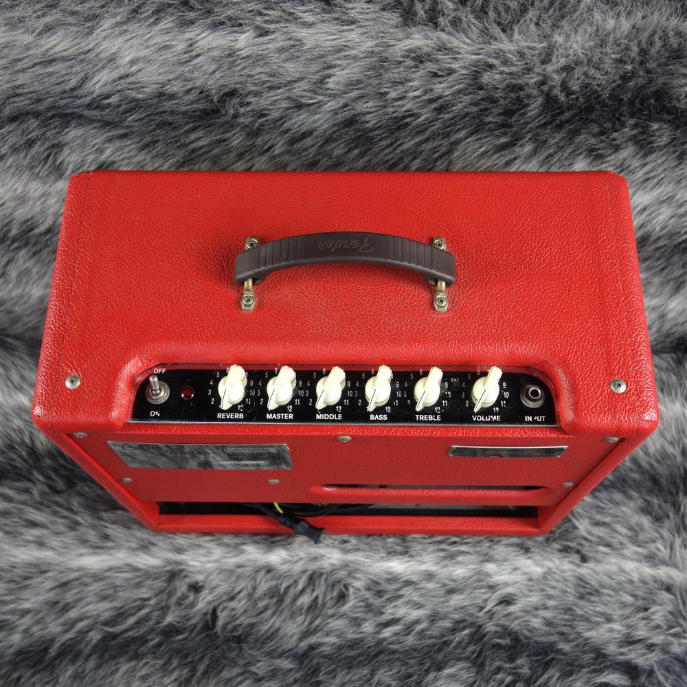 Blues Junior Texas Red Fender ギター用アンプ/アンプシミュレーター