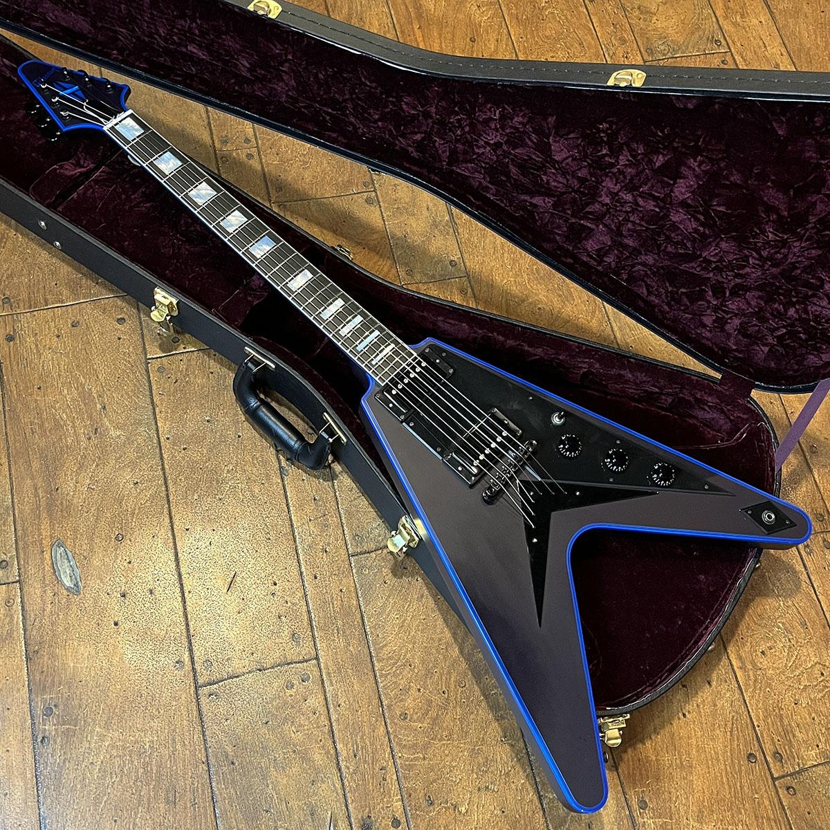 Flavor フライングVカスタムタイプ Flying V Custom | Gibson Brands Products