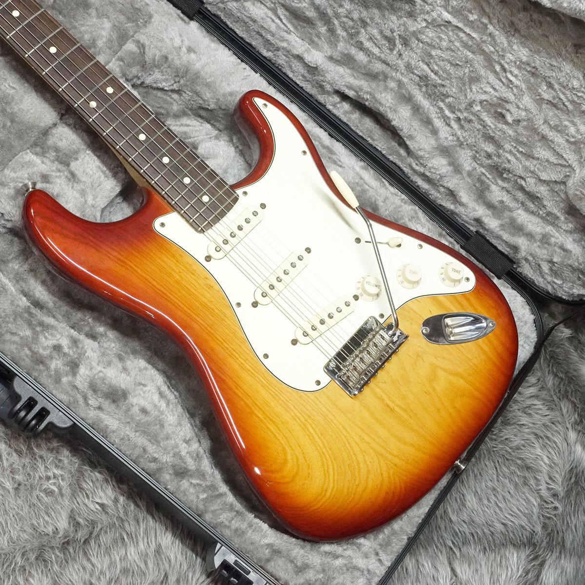 American Professional Stratocaster RW Sienna Sunburst Fender