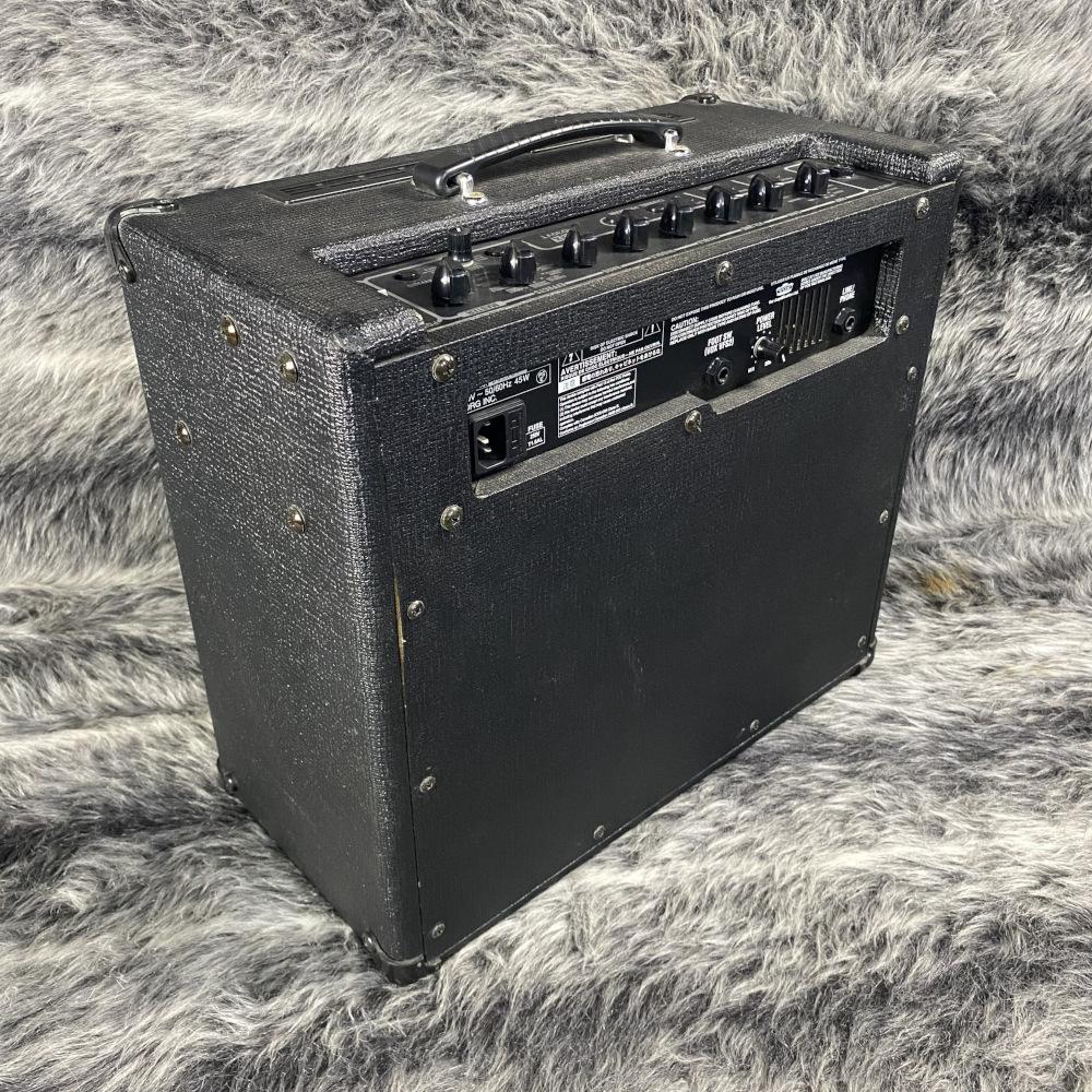 VOX　ギターアンプ　AD30VT Guitar Amplifier Vox AD30VT. Valvetronix. Hybrid. Tube Preamp