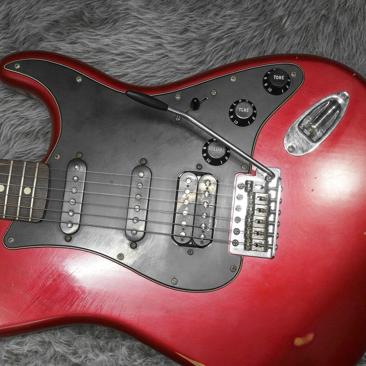 Road Worn Player Stratocaster HSS RW Candy Apple Red Road