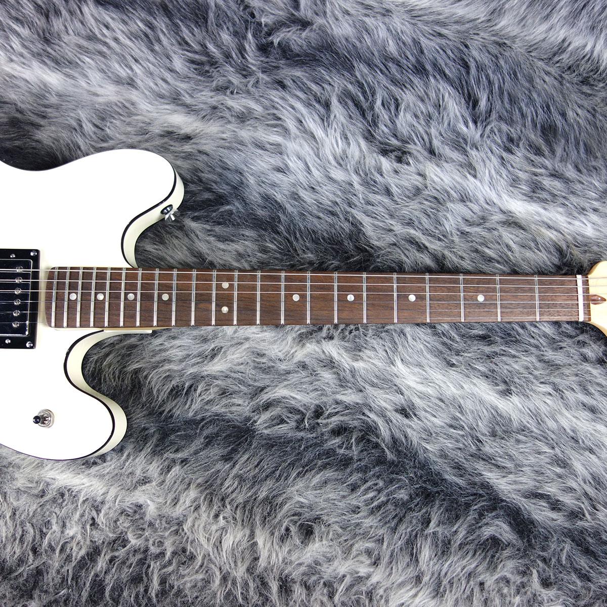 Affinity Series Starcaster Deluxe Olympic White Squier