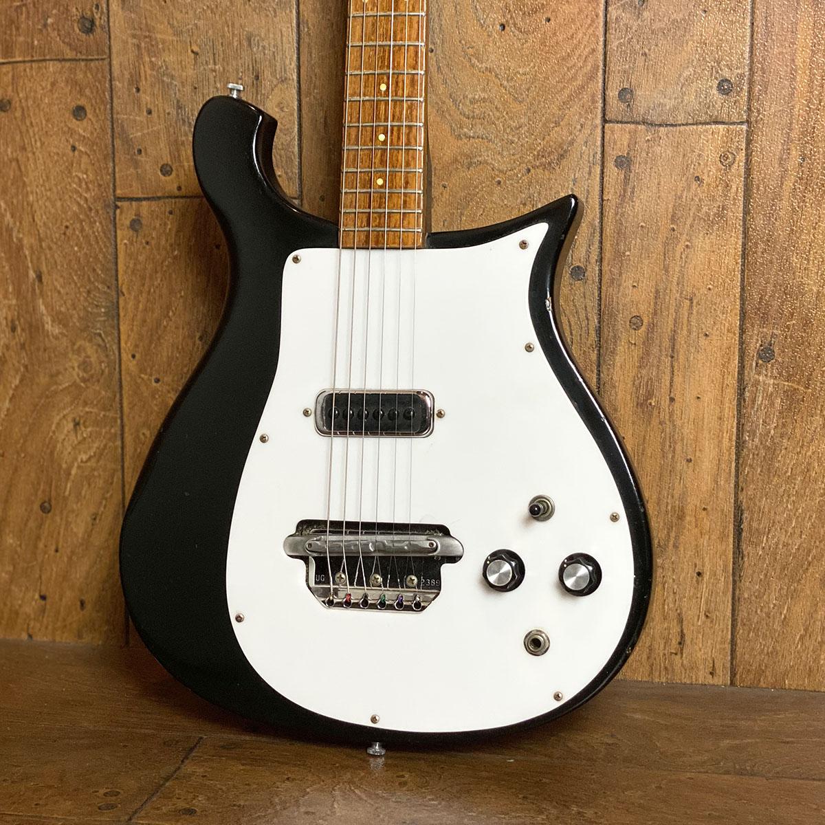 420 Jetglo 1981 Rickenbacker エレクトリックギター その他のボディー 