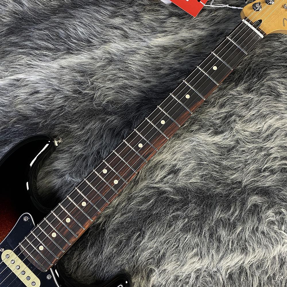 Limited Edition Player II Stratocaster Sparkle 3-Color Sunburst