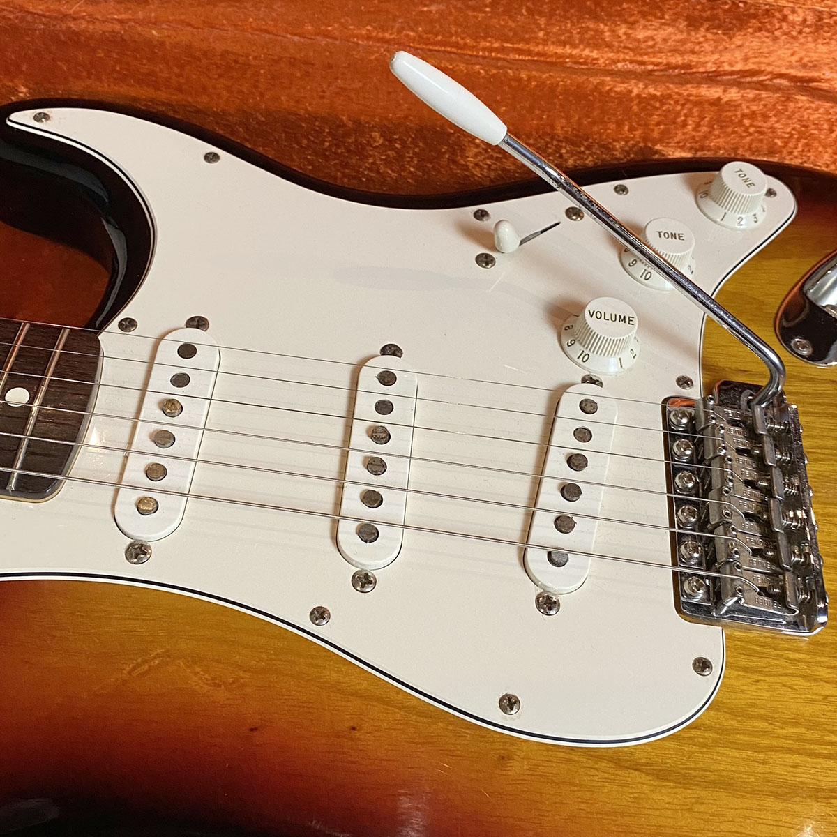 American Vintage 70s Stratocaster 3Color Sunburst 2007 Fender USA