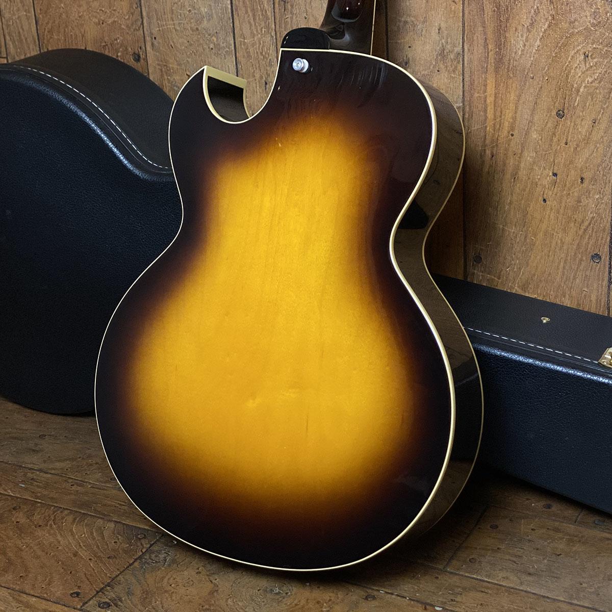 AT102D Classic Archtop Tribute エレクトリックギター フルアコ 商品