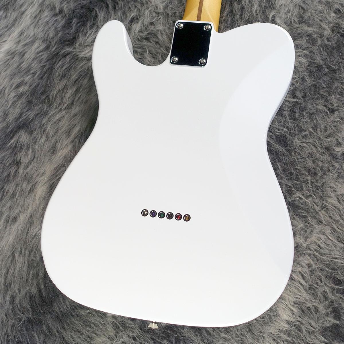 Made in Japan Hybrid II Telecaster Arctic White Fender