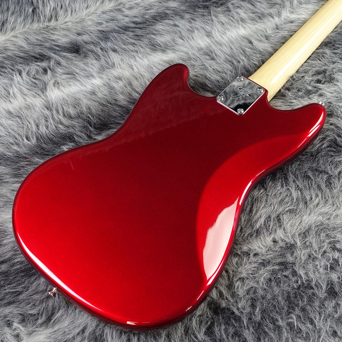 Made in Japan Traditional II 70s Mustang Candy Apple Red Fender