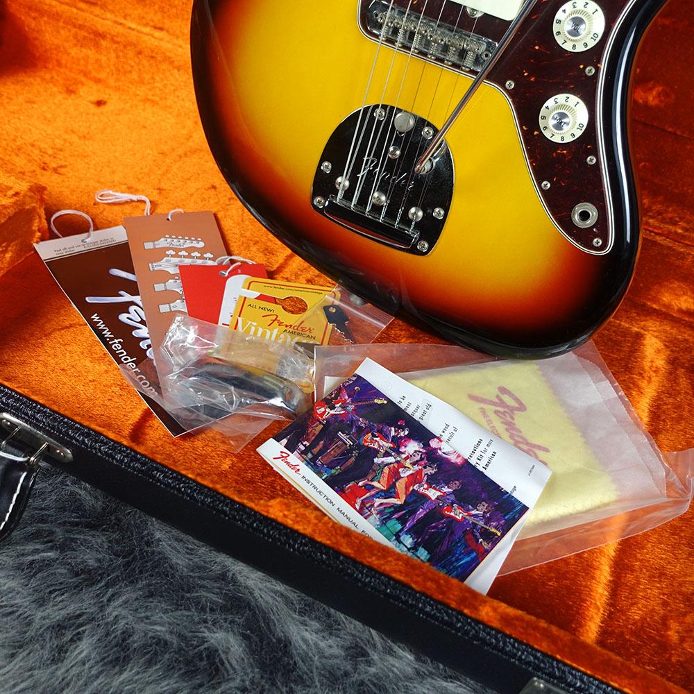 New American Vintage 65 Jazzmaster 3-Color Sunburst 2017 Fender