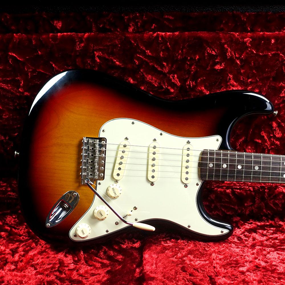 American Original '60s Stratocaster 3-Color Sunburst Fender USA