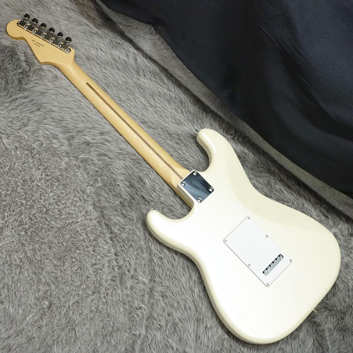 2024 Collection Made in Japan Hybrid II Stratocaster HSS RW