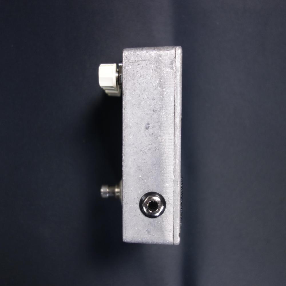 M2 Compression / Limiter Miura guitars ベース用エフェクター