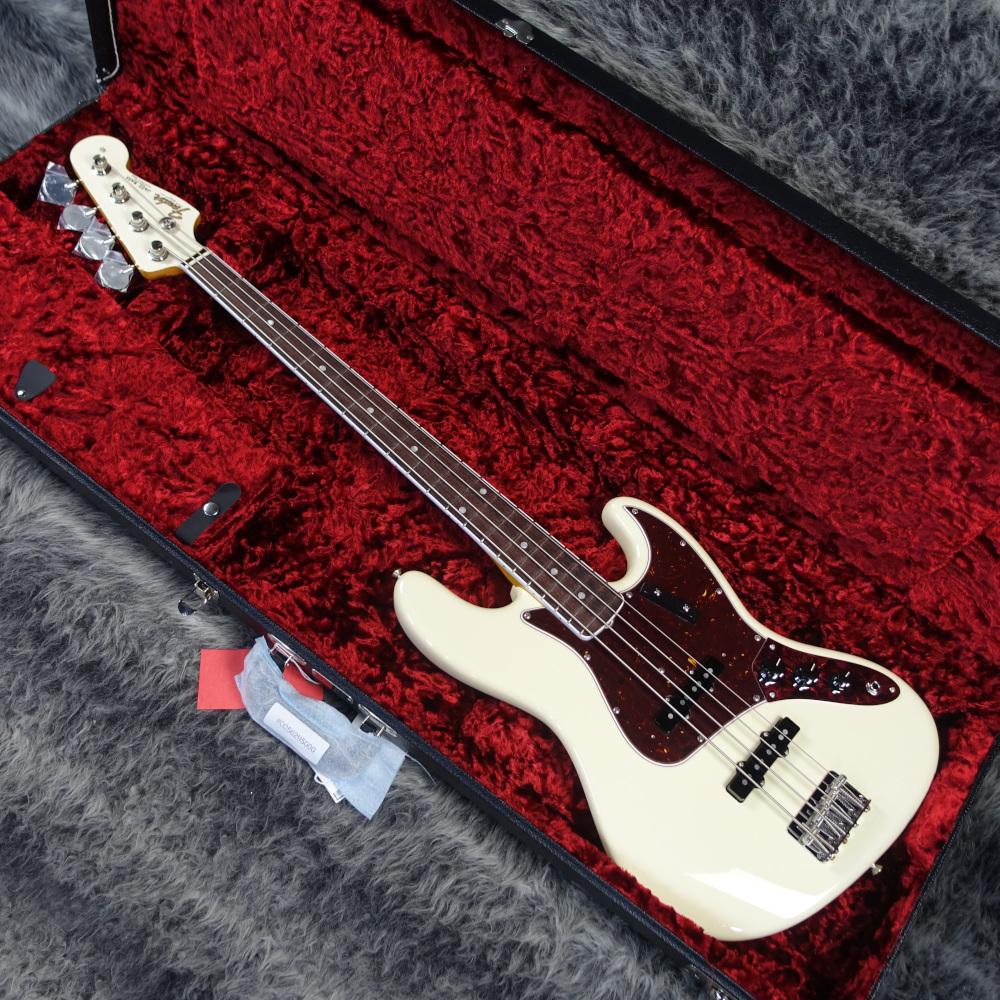 American Vintage II 1966 Jazz Bass Olympic White Fender