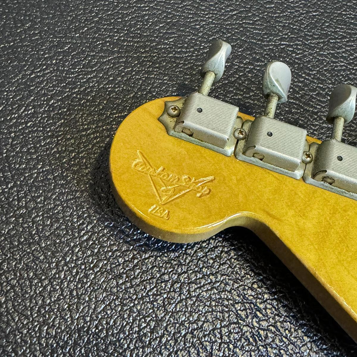 1960 Relic Stratocaster Shoreline Gold 1996 ”Vince Cunetto Era