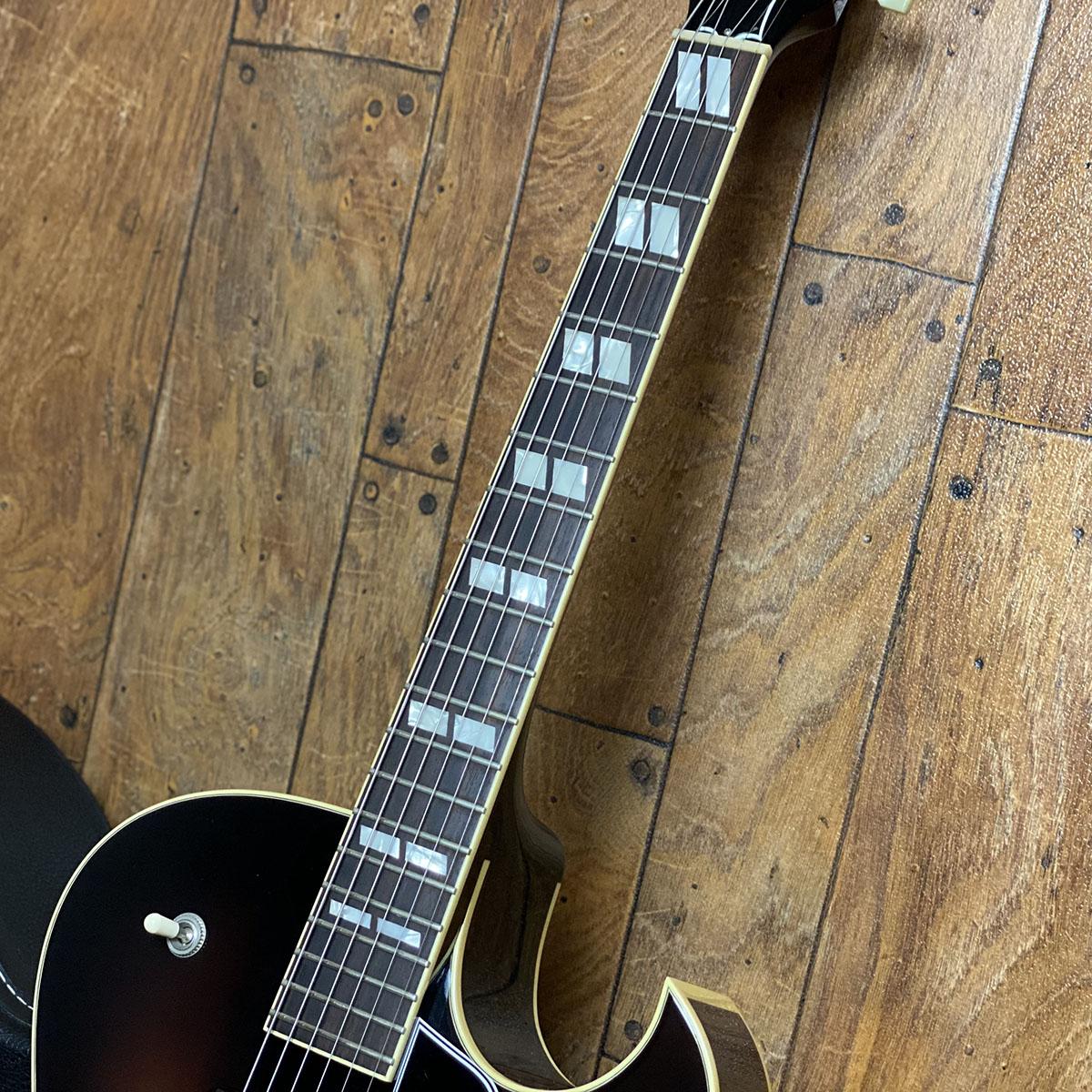 AT102D Classic Archtop Tribute エレクトリックギター フルアコ 商品