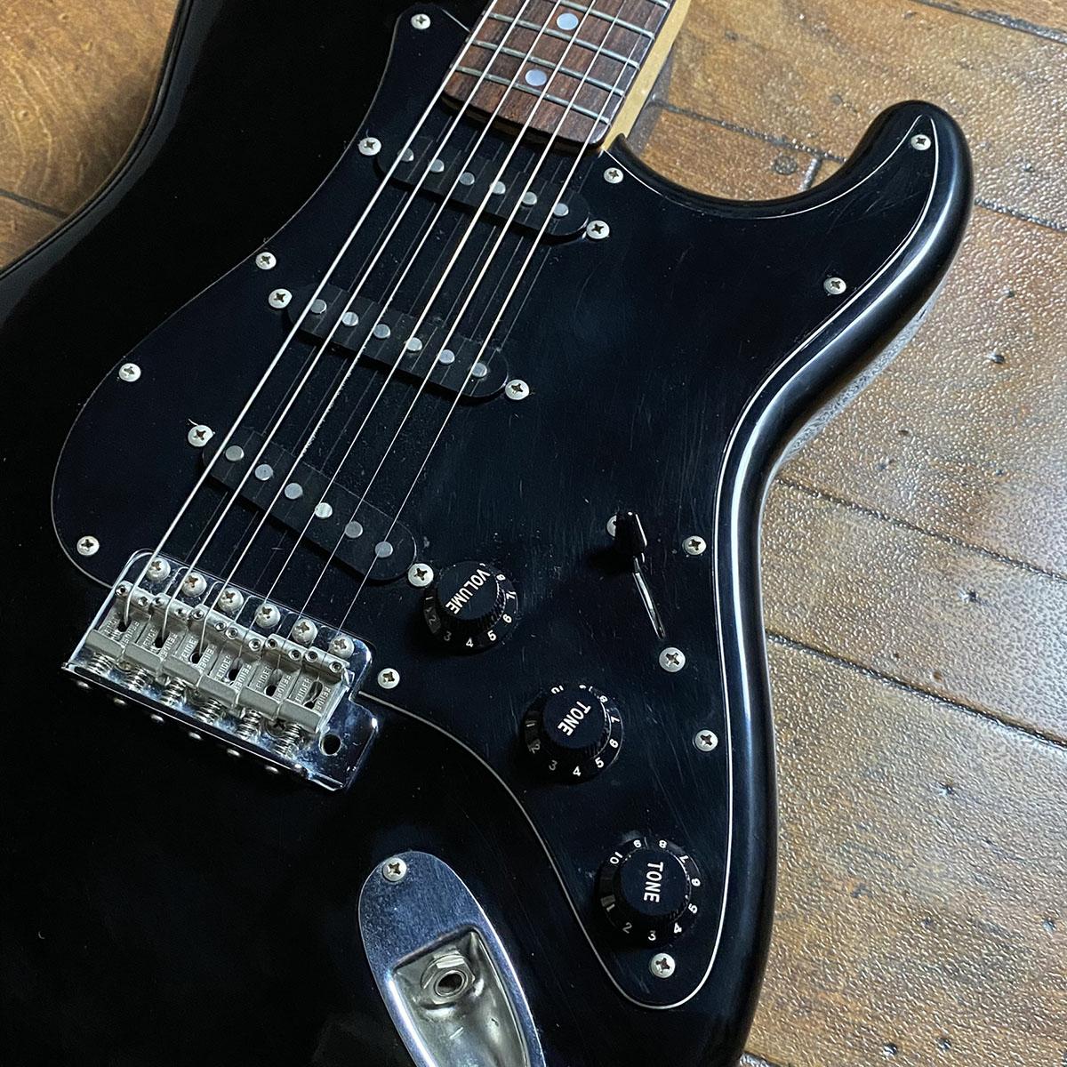 ST72-70R (CST-50R) Black Fender Japan エレクトリックギター