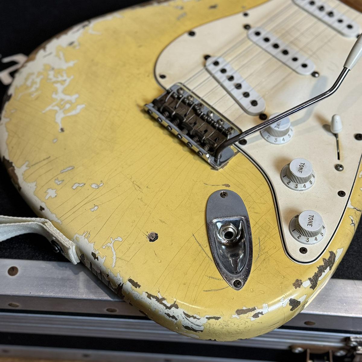 Stratocaster duck風　レリック加工 Yngwie Malmsteen Tribute ”DUCK” Stratocaster ”PLAY LOUD