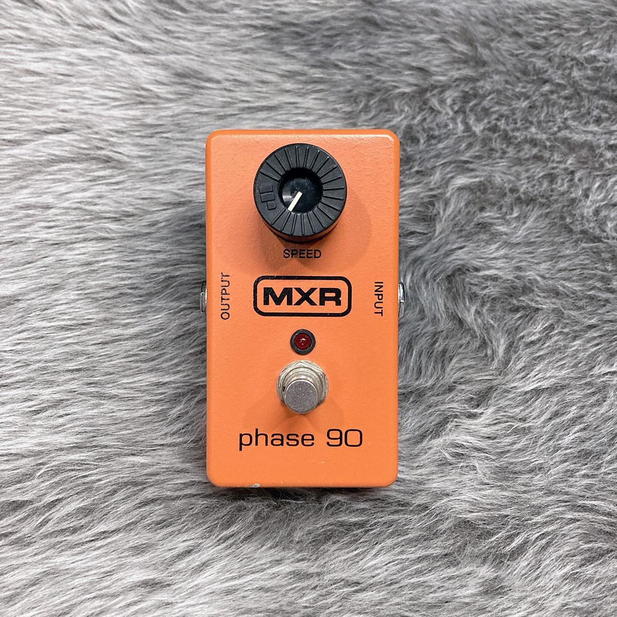 MXR M101 Phase90 ギター ベース フェイザー エフェクター MXR M101 Phase90の使い方や特徴などをレビュー。シンプルな仕様で
