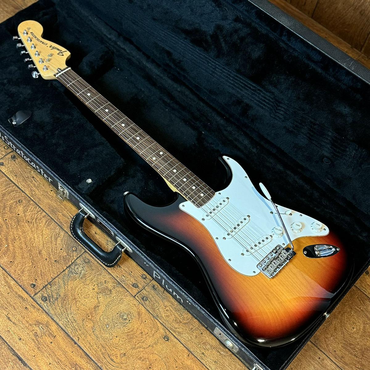 エレキギター フェンダーUSA ストライトキャスター Fender USA American Ultra II Stratocaster (Noble Blue/Ebony