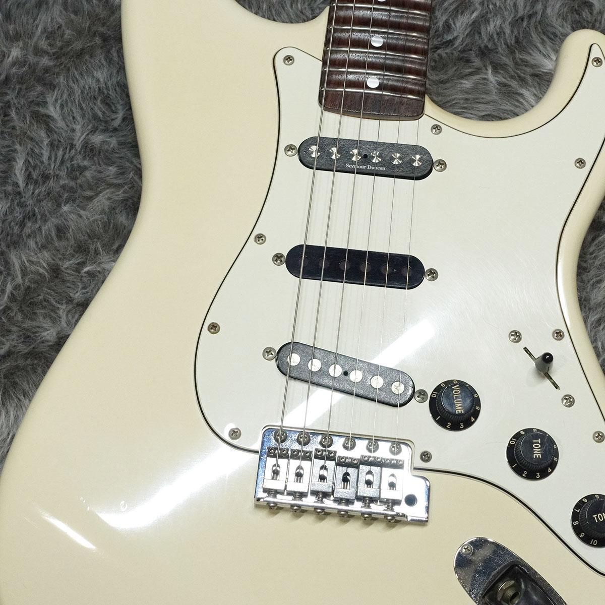 ST72-145RB Fender Japan エレクトリックギター ストラトキャスター