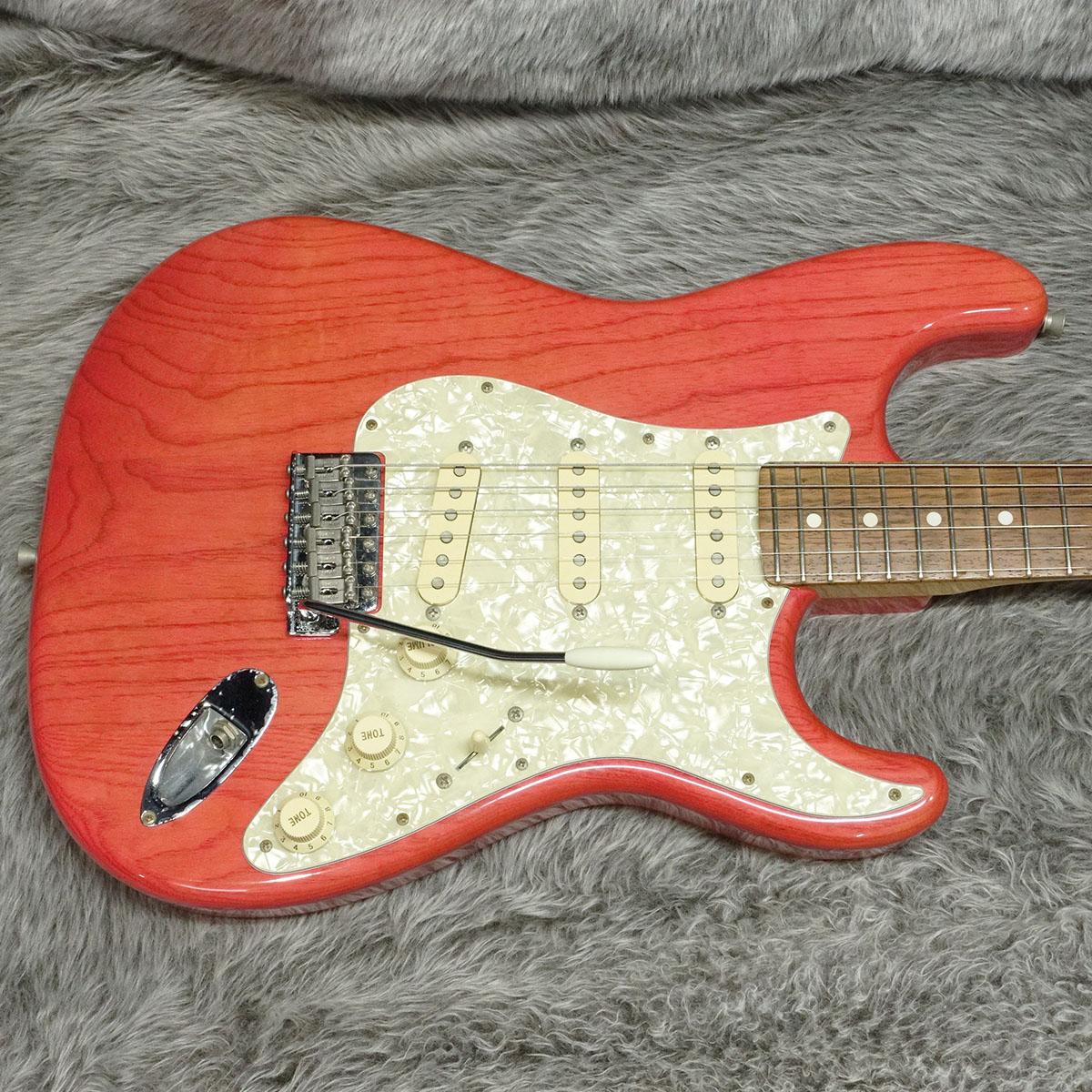 ST62 ASH MH RW Trans Pink Fender Japan エレクトリックギター