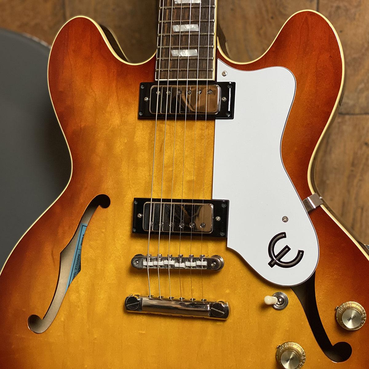 Limited Edition Elitist 1966 Custom Riviera Honey Burst Epiphone