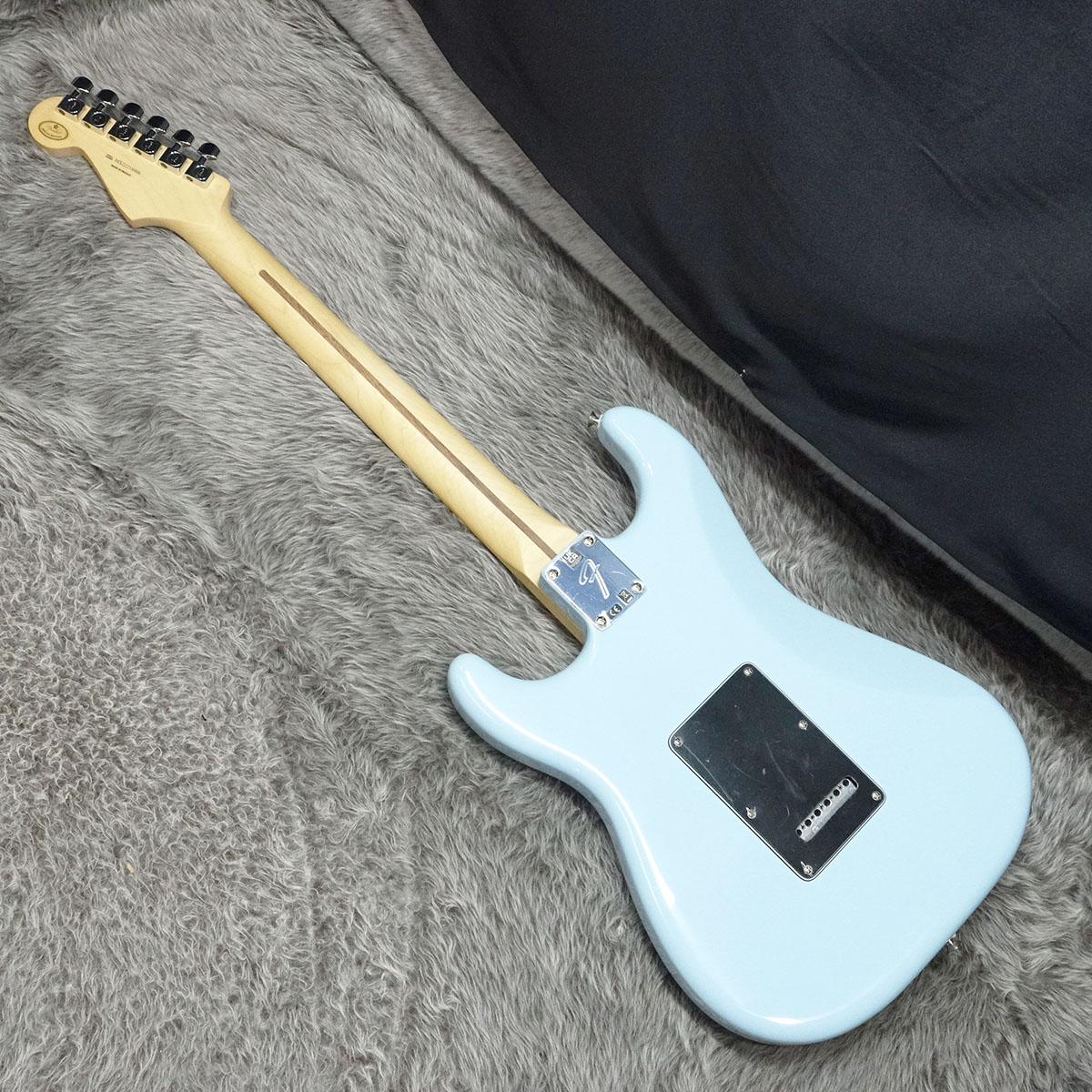 Limited Edition Player Stratocaster HSS MN Sonic Blue Fender