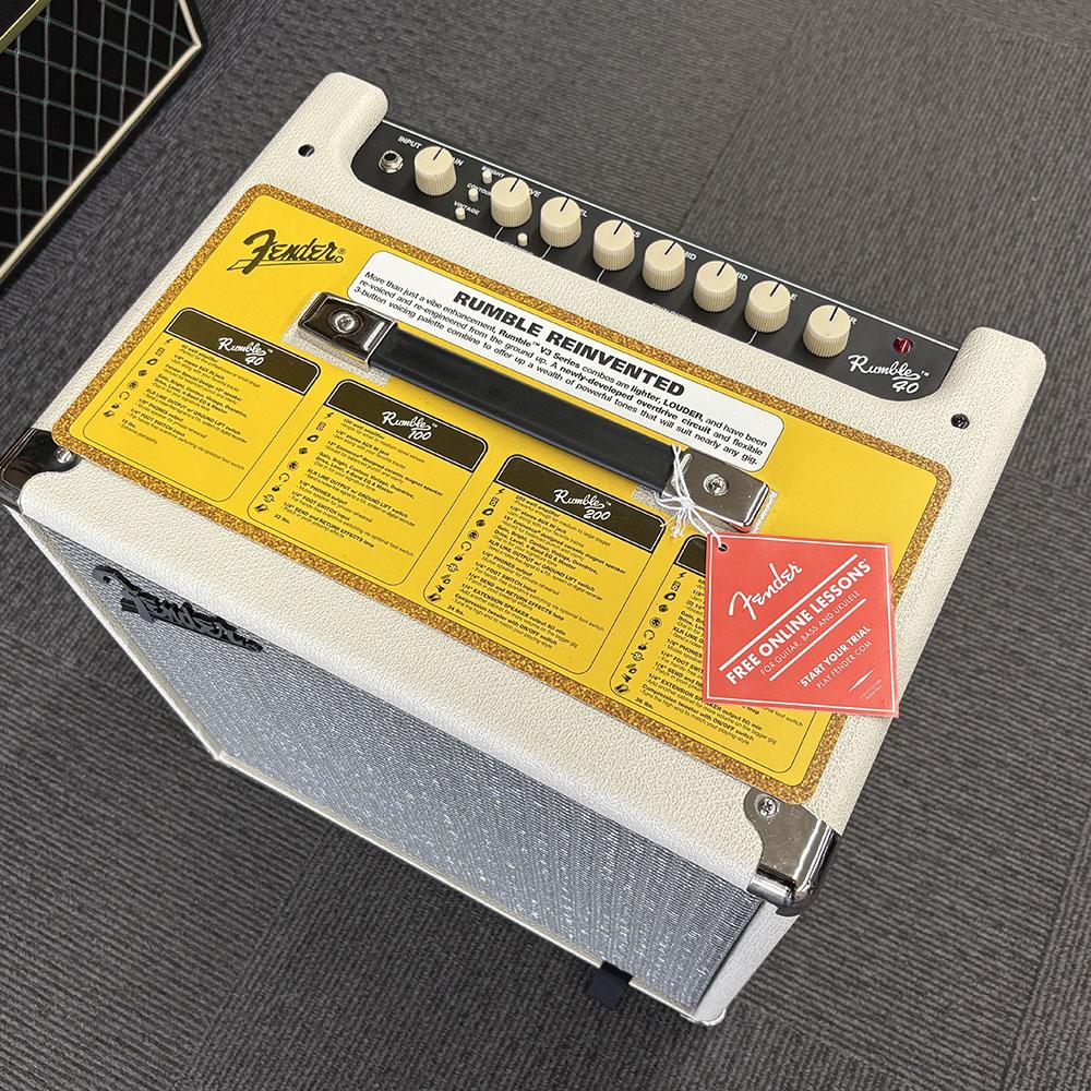 Rumble 40 V3 IVORY 100V JPN Fender ベース用アンプ/アンプ