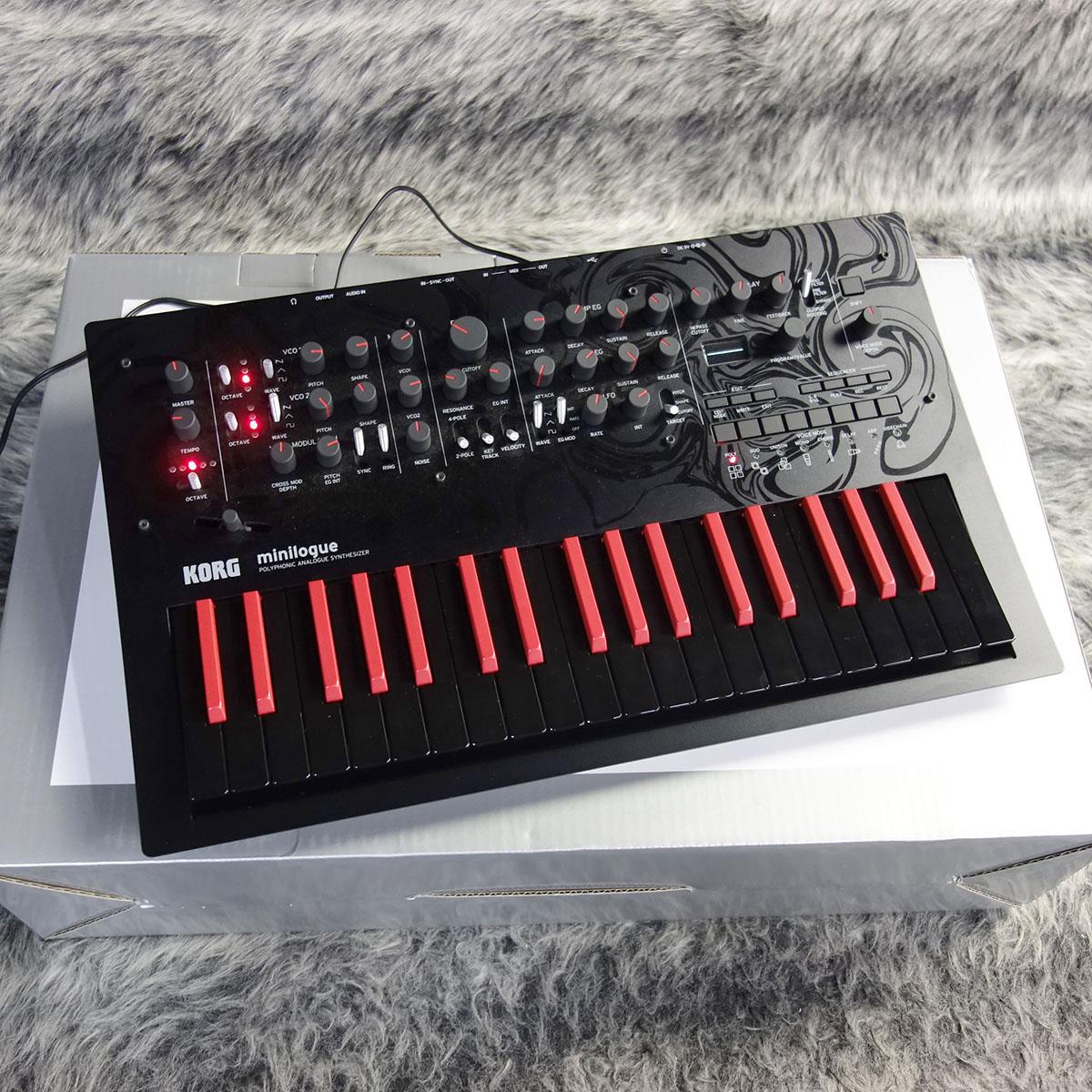 Minilogue Bass / Synthesizer KORG シンセサイザー/キーボード