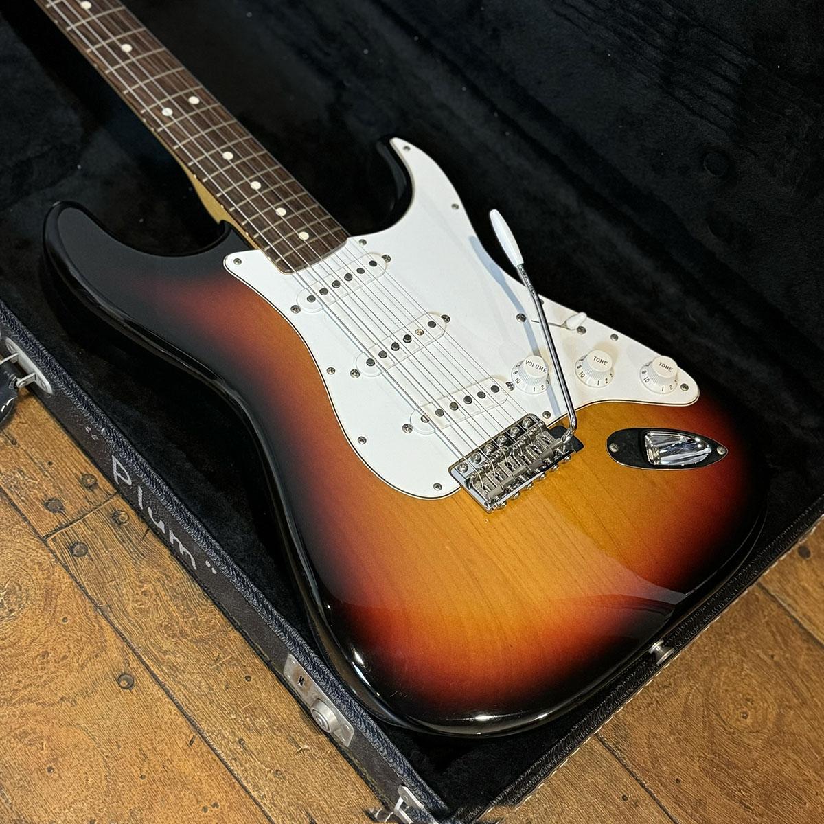 FSR American Vintage 70 Stratocaster 3Color Sunburst 2004 Fender