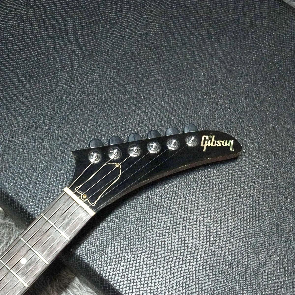 2006年製 Gibson EXPLORER 76/EB ハードケース付き Gibson USA EXPLORER 76 EB(2006年製）ギブソンUSA エクスプローラー76