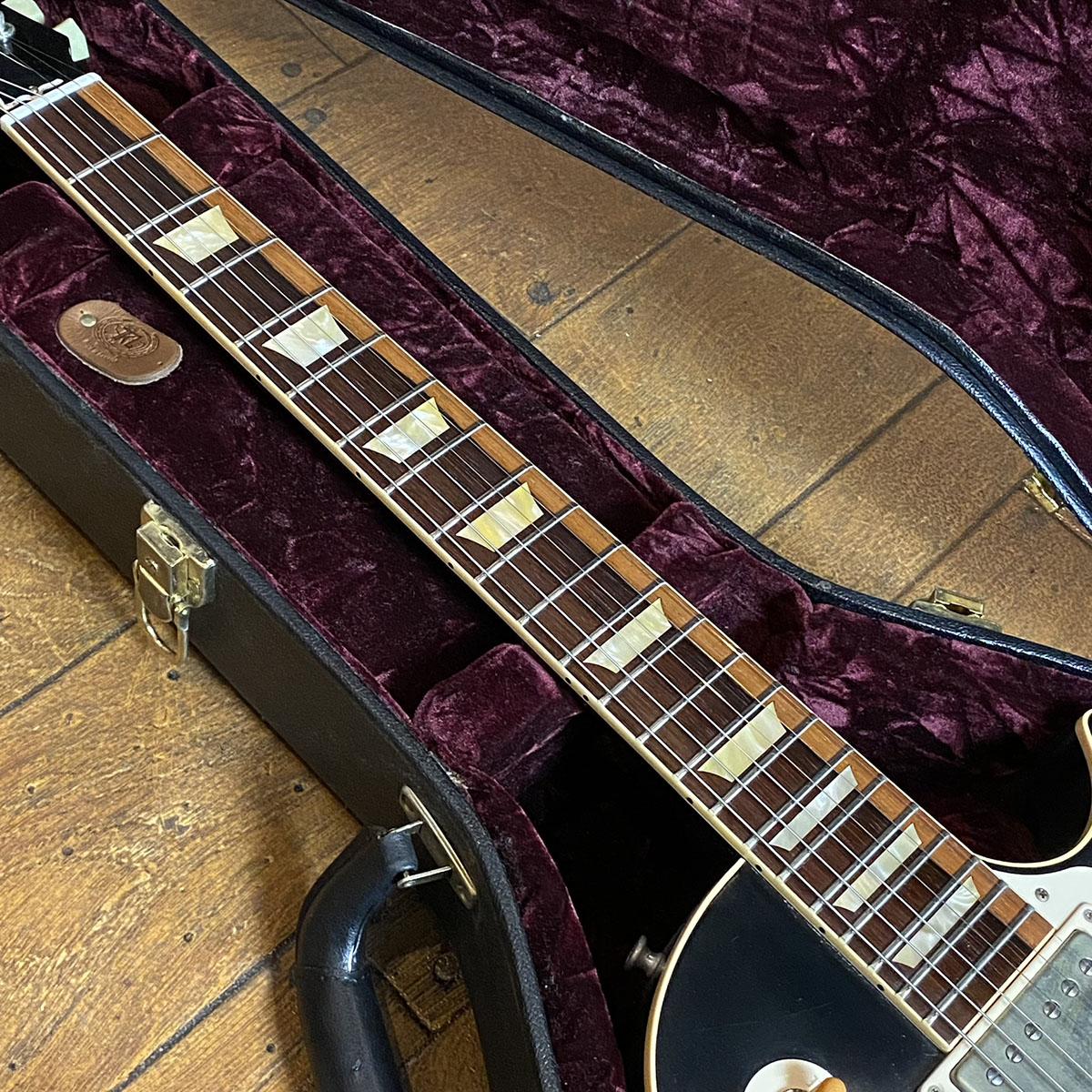 Historic Collection 1957 Les Paul Standard Reissue VOS All Ebony