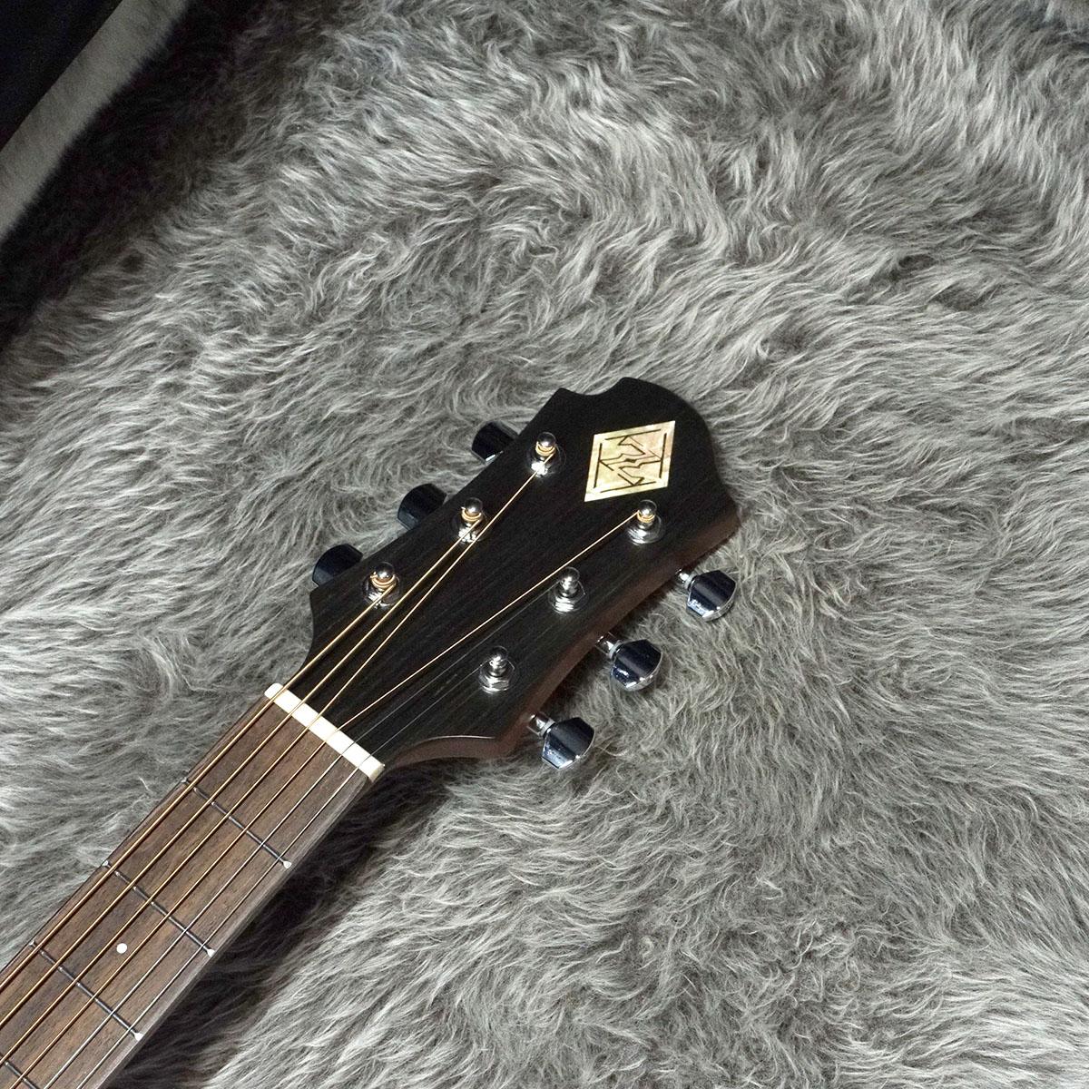 ギター Ibanezより、HAZUKIの初のシグネチャー・ギター“HZK1”が登場ターコイズ